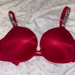 VICTORIAS SECRET RED SHINE STRAP PUSH UP BRA